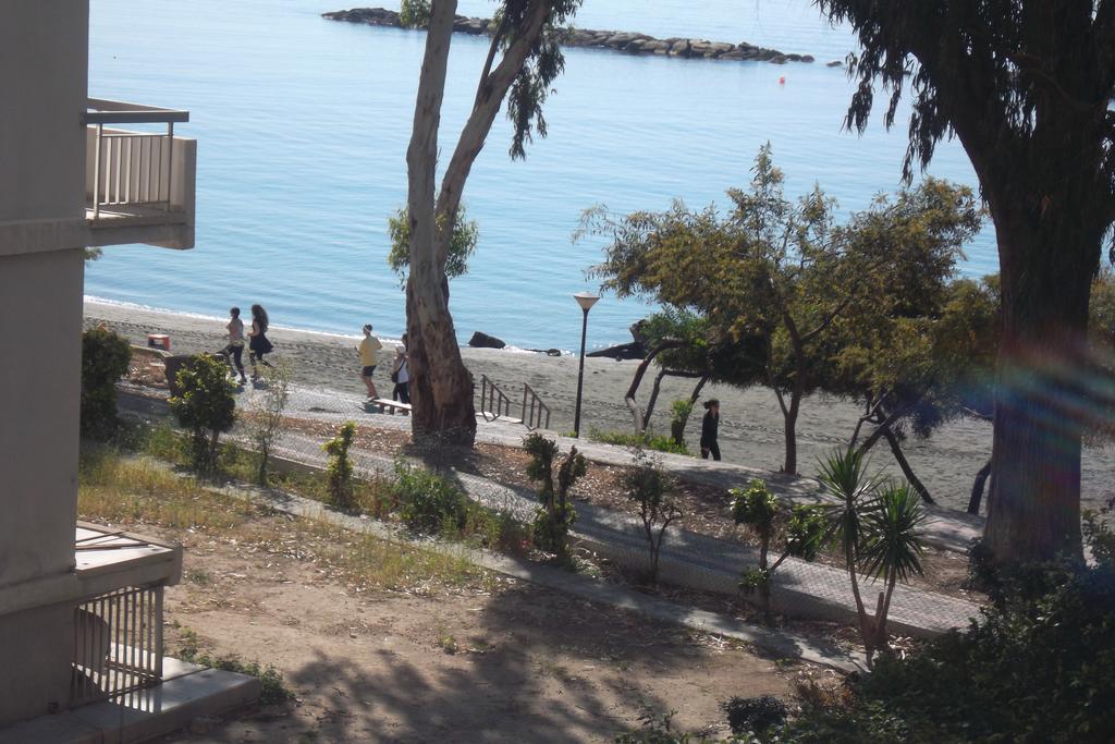 Myria Court Daire Limasol Dış mekan fotoğraf